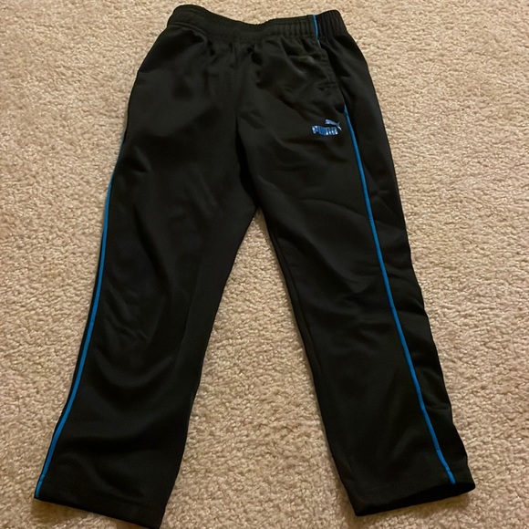 Little boys active puma pants size 4/5 - Picture 1 of 3